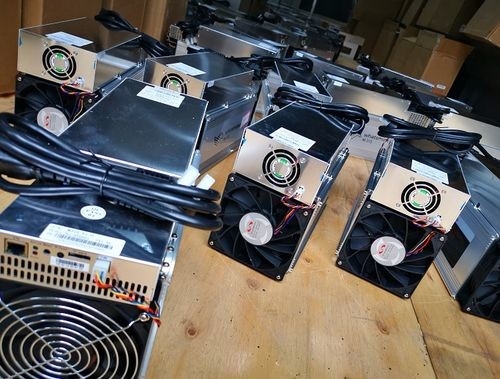 SHA 256 3360W Whatsminer M31s + Hashrate thứ 80 với người hâm mộ Psu 2